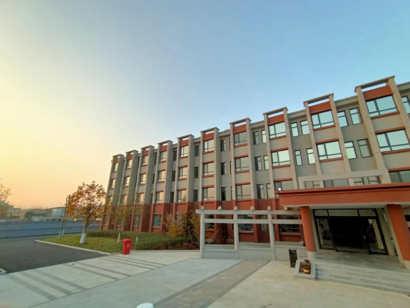 老人住養老院費用